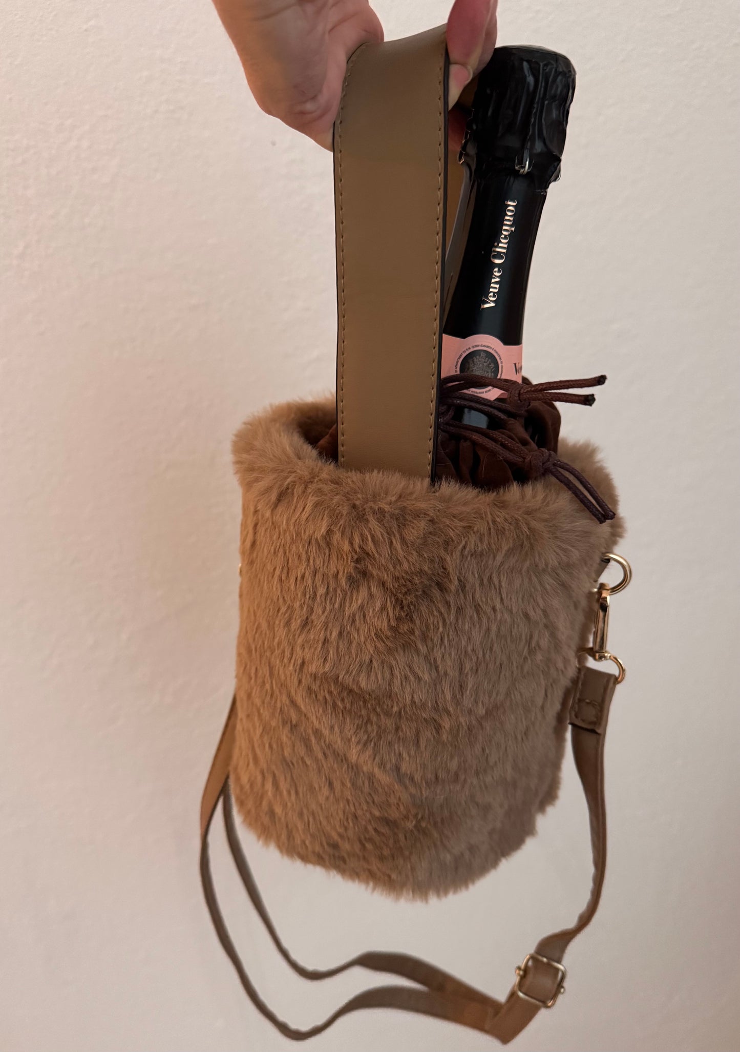 Veuve Clicquot rosé - Fury Bag brown